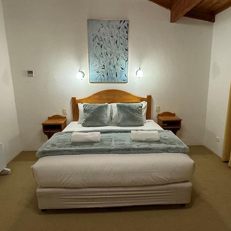 Coonawarra Place Motor Inn Eksteriør billede