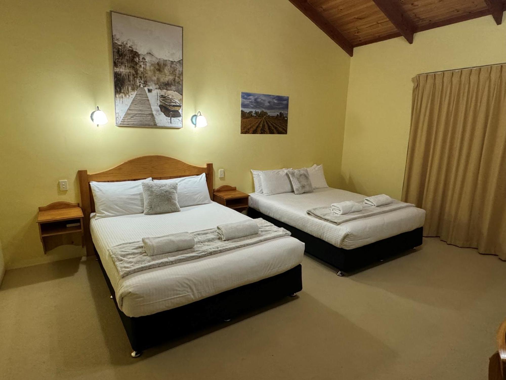 Coonawarra Place Motor Inn Eksteriør billede