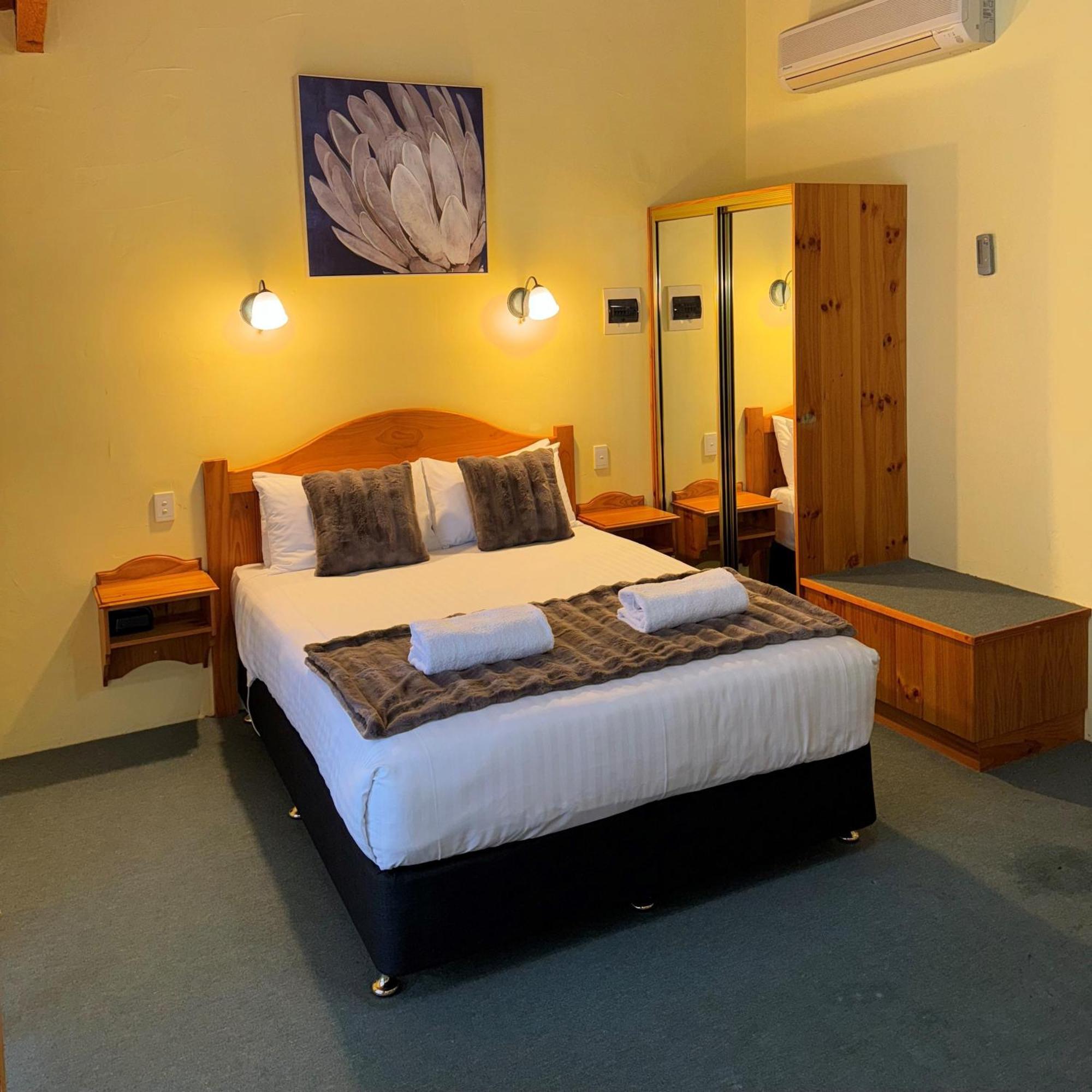 Coonawarra Place Motor Inn Eksteriør billede